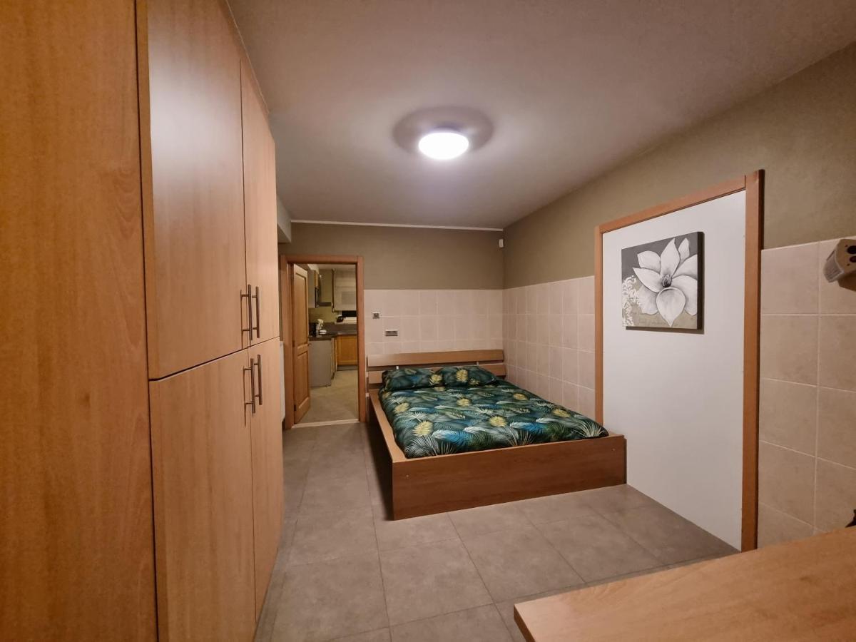 Susberg 3 Luxe Verblijf Met Zwembad En Sauna Neerpelt Exterior foto