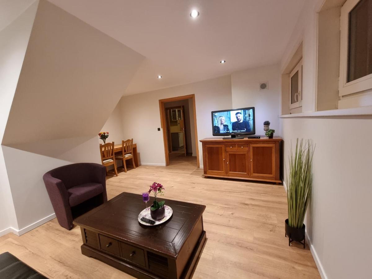 Susberg 3 Luxe Verblijf Met Zwembad En Sauna Neerpelt Exterior foto