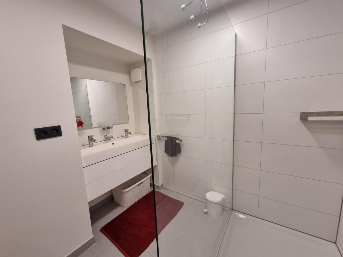 Susberg 3 Luxe Verblijf Met Zwembad En Sauna Neerpelt Exterior foto